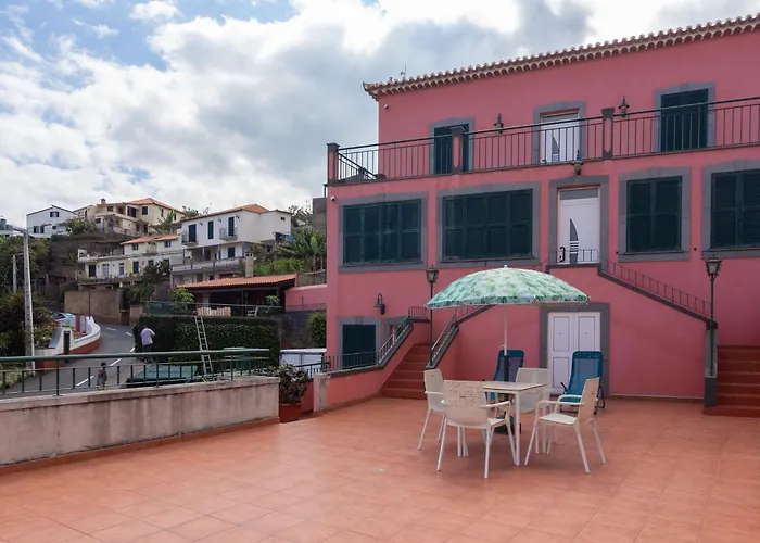 Abreu's Place Apartment *