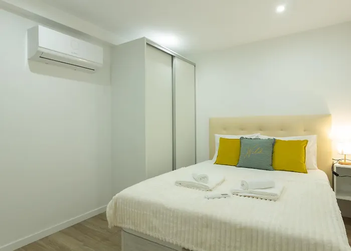 Abreu's Place Apartment *